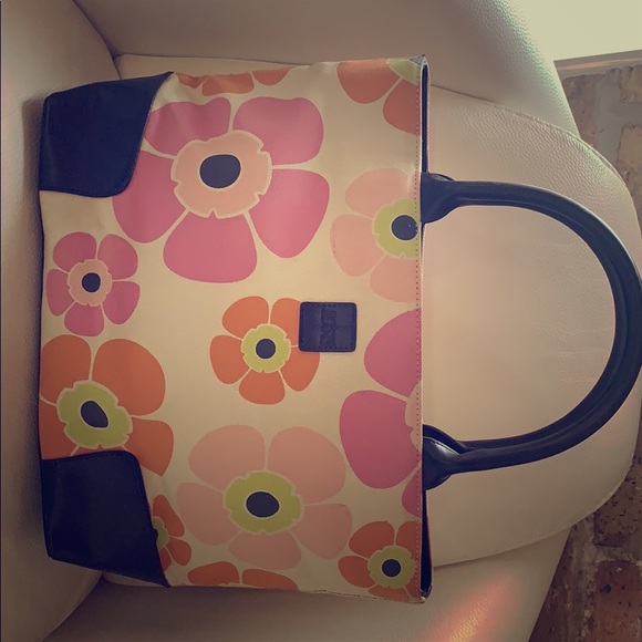 Spring purse - Picture 1 of 2